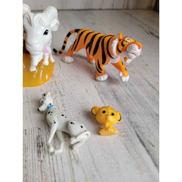 Disney variety toy aerial Elsa tiger Simba dalmatian play - Picture 5 of 9